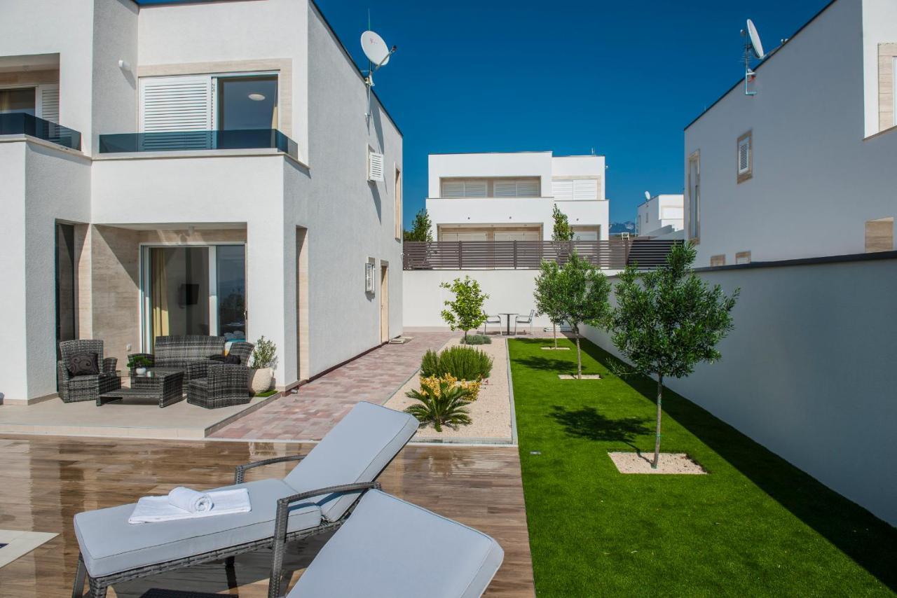 Villas Royal II With Private Pool Novalja Buitenkant foto